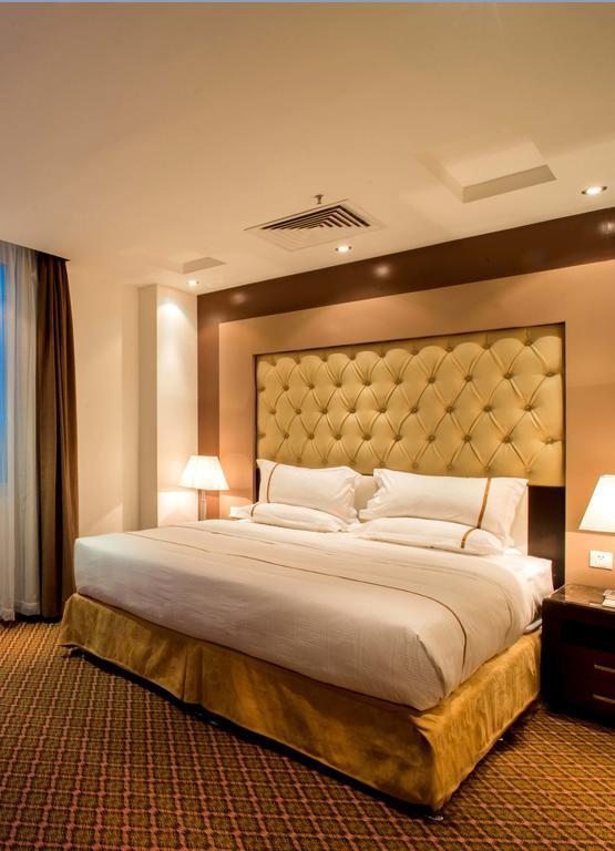 Al Yamama Palace Hotel Suites Rijád Exteriér fotografie