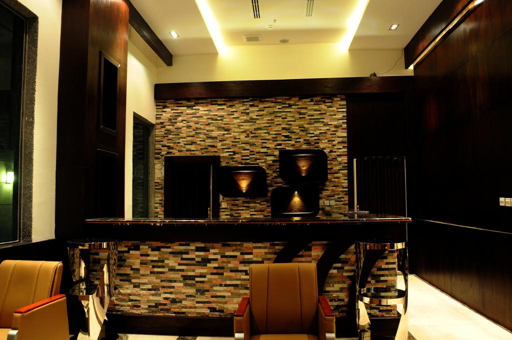Al Yamama Palace Hotel Suites Rijád Exteriér fotografie